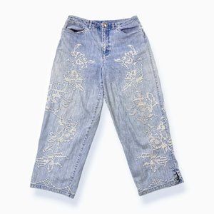vintage made in Hong Kong floral embroidered  high waisted cropped mom jeans 6
